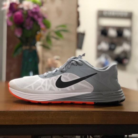 nike lunarlaunch price